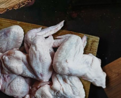 Dogs love british chicken in their food